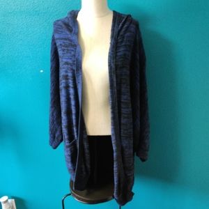 🍀American Eagle Outfitters hooded cardigan.